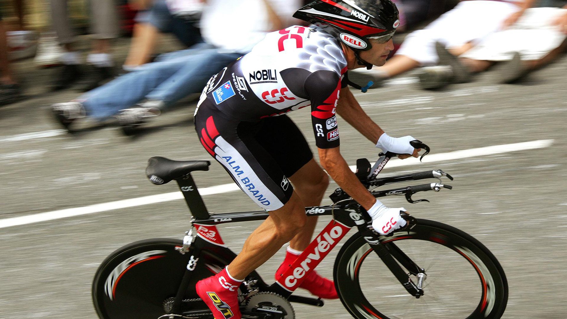 中美蝶泳稳定性评分连续三年提升，蝶泳中国